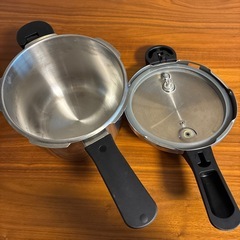 【値下げしました】パール金属 圧力鍋 3.5L IH対応 3層底 切り替え式 クイックエコ H-5040 ステンレス鋼の画像