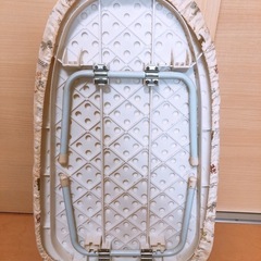お取り置き中　
アイロン台　カバー付きの画像