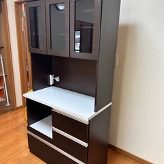 食器棚
