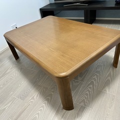 こたつテーブル