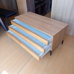 未使用訳あり 幅100 3段 洋風チェスト ナチュラル 衣類収納　日本製 完成品 国産 大川家具 衣裳タンス モダン 天然木桐 チェストの画像
