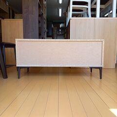 未使用訳あり 幅100 2段3杯 洋風チェスト ナチュラル 衣類収納　日本製 完成品 国産 大川家具 衣裳タンス モダン 天然木桐 チェストの画像