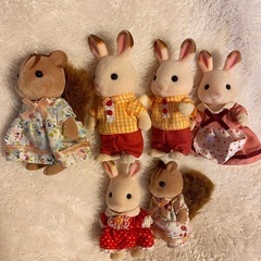 【取引中】シルバニア　リスの親子とウサギの親子