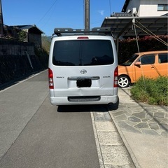 人気のディーゼルハイエースの画像