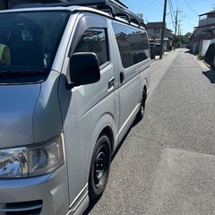 人気のディーゼルハイエースの画像