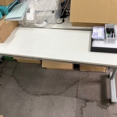 可動式長テーブル