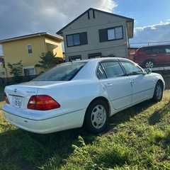 大人気のトヨタセルシオ30 車検付きの画像
