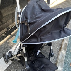 b型ベビーカーの画像
