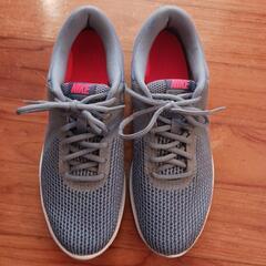 NIKEスニーカージョグ(27.5cm)の画像