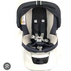 エールべべ　クルット　チャイルドシート