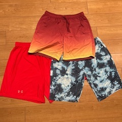 短パン３枚　Tシャツ２枚