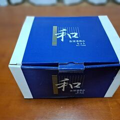 急須と湯呑セット(箱入り)の画像