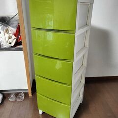 綺麗な収納ケース　タンス