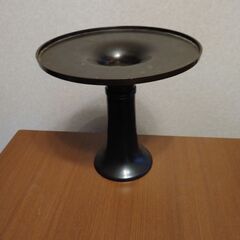 花器、銅製一文字