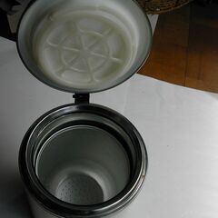 昭和 レトロ アンティーク　保温・保冷ジャー　６．４Ｌの画像