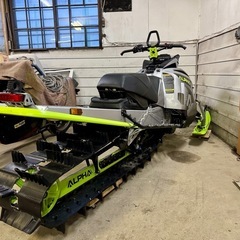 2020 ARCTIC CAT M8000 165 スノーモービル の画像