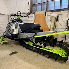 2020 ARCTIC CAT M8000 165 スノーモービル の画像