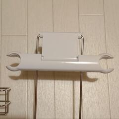 ニトリ シャワーラック ステンレスの画像