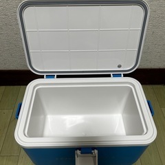 シマノ　クーラーボックスの画像