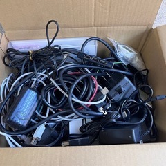 アダプターとか電源とかUSB-ハブとかジャンク