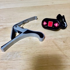 ギター用カポタスト、クリップチューナー🎵
