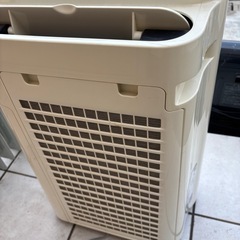 空気清浄機の画像