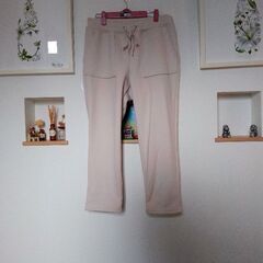 柔らかマシュマロタッチパンツ　未着用