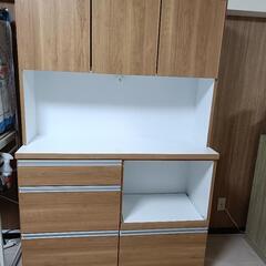 オープン食器棚