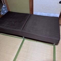 ベッド