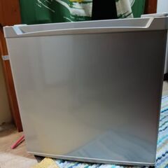 アイリスオーヤマ　46L冷蔵庫　PRC-B051-S