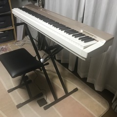 カシオ　電子ピアノ　　の画像