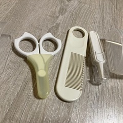 赤ちゃん　爪切り　ピンセット　くし　3点セット