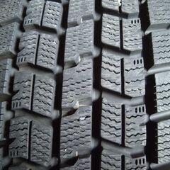 スタッドレスタイヤ　195/65R16　ライズ　ロッキーにの画像