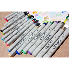 スケッチ画　カンプ制作　31本　コピック　COPIC　マーカー　デザイン画　イラスト制作の画像