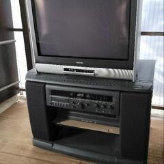 巨大 ブラウン管テレビ