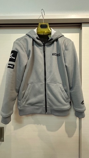 プロテクター付き　TAICHI フード付きジャケット Mサイズ