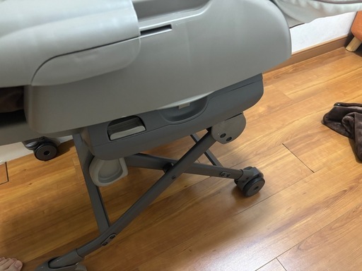 コンビ　ネムリラ　電動スイングベット