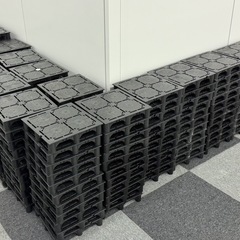 激安早い者勝ち！　OAフロア　大量にあります。1枚200円〜15...