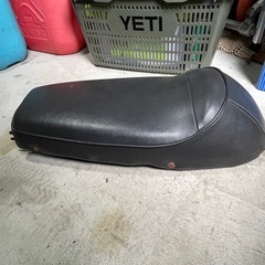 yb-1純正シートの画像