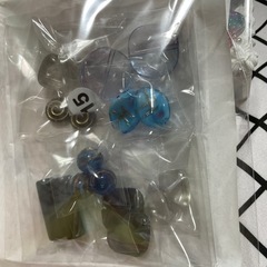 アクセサリービーズハンドメイド材料セット（ヴィンテージ、チェコビーズ含む）ラッピング袋、おまけ付きの画像