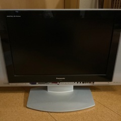 🆓無料【中古】あげます パナソニック　ビエラ２６インチ　液晶テレビ　リモコン　ぼやけ有り BCASカード使用者変更手続き済み　　地デジ　BS受信 