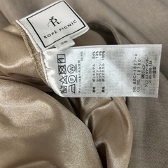 ロペピクニック　スカート　ベージュの画像