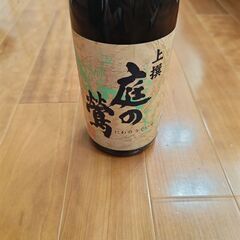 日本酒　庭の鶯　上撰　にわのうぐいす　庭のうぐいす