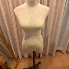 トルソー(汚れあり)の画像