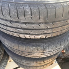 日産　マーチ　ノート　ホイールタイヤセット　4本タイヤサイズタイヤ165/70R14  タイヤ年式2023年の画像