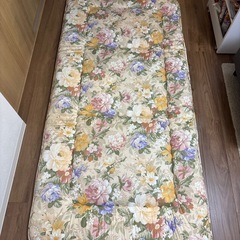 【シングル】西川のふとん 花柄