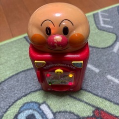 再出品　アンパンマン冷蔵庫の画像