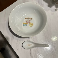 新品シナモンロールどんぶり＆スプーン