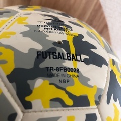 ティゴラ　フットサルボール　未使用の画像