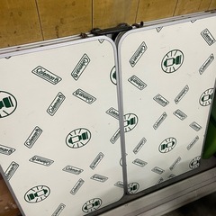 コールマン　テーブル